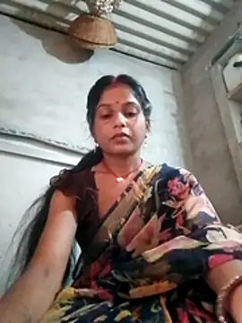 CHANDNi 700 online show from June 2, 12:40 pm