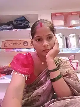 CHANDNi 700 online show from July 31, 3:22 pm