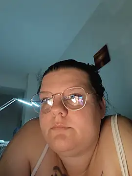 BadMommyyyyy online show from May 22, 11:27 am