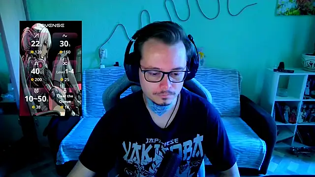 Snapshot of MeLanXolik chatting on June 6, 6:18 am MeLanXolik online show from June 6, 6:18 am