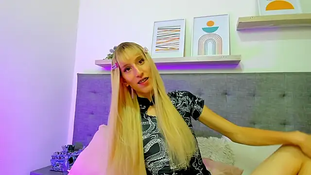 mimi theblondie online show from May 14, 5:25 am