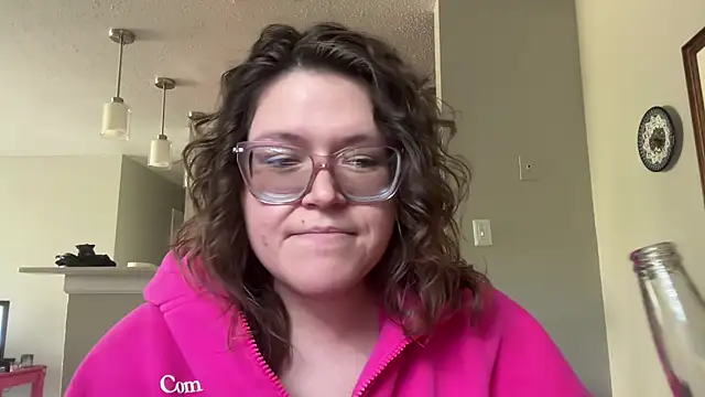 cozyqt94 online show from May 14, 8:26 pm