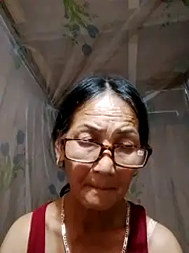Snapshot of Magy-006 chatting on July 2, 11:44 pm Magy-006 online show from July 2, 11:44 pm