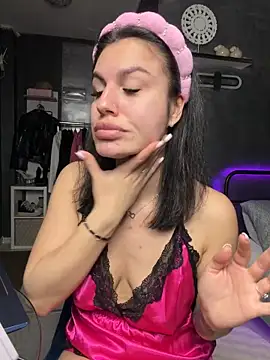SelenaRhoades online show from May 21, 8:05 pm