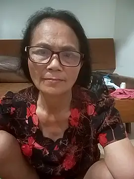 Vieekee online show from June 14, 5:04 pm
