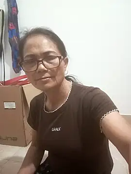 Snapshot of Vieekee chatting on July 28, 9:58 pm Vieekee online show from July 28, 9:58 pm