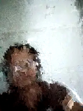 Snapshot of Vieekee chatting on August 7, 9:28 pm Vieekee online show from August 7, 9:28 pm