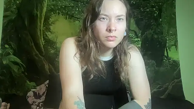 mo0ngoddess online show from April 17, 3:09 am