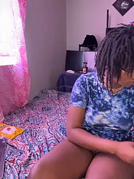 sexyantionette online show from May 10, 8:47 pm