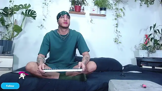 Adam Borsalino online show from July 9, 3:10 am