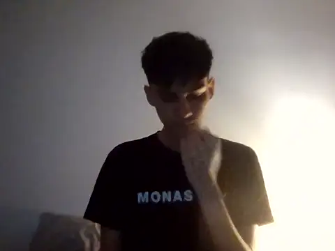 GhostBoyX66 online show from May 14, 3:46 am