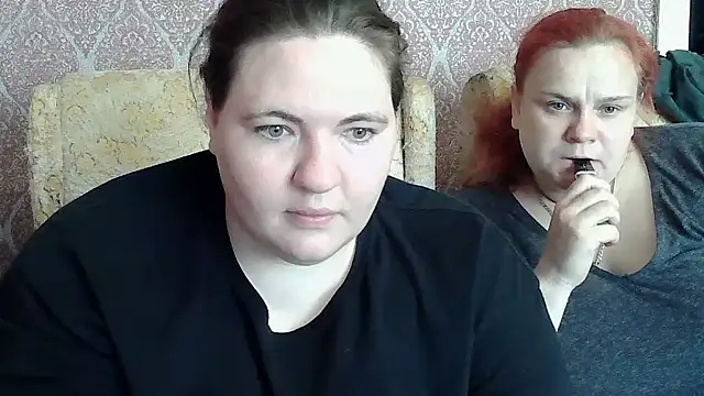 TiffanyLenee online show from May 26, 3:52 pm
