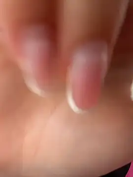 AliceSchuster online show from July 7, 4:48 am