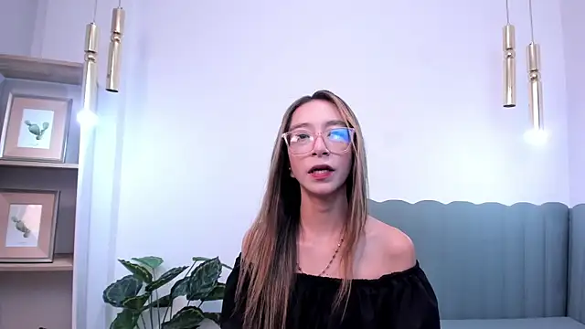 Snapshot of HannaCarttier_ chatting on June 26, 12:09 pm HannaCarttier online show from June 26, 12:09 pm