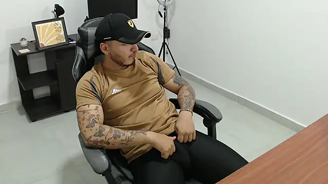 Thiago 420 online show from July 2, 3:23 am