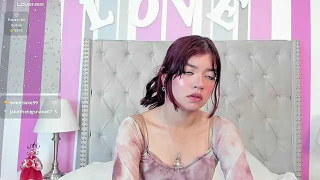 VictoriaMonnett online show from May 16, 9:57 pm