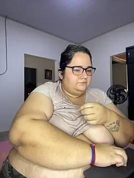 Snapshot of marianacooper1234 chatting on July 6, 5:26 pm marianacooper1234 online show from July 6, 5:26 pm