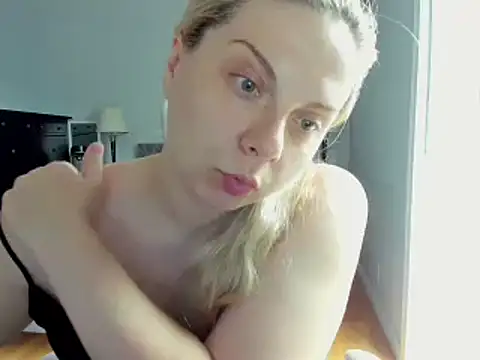 Laviora online show from July 10, 11:51 pm