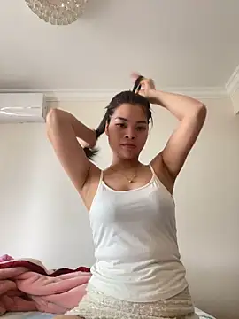 Lucky xiao online show from May 27, 12:07 am