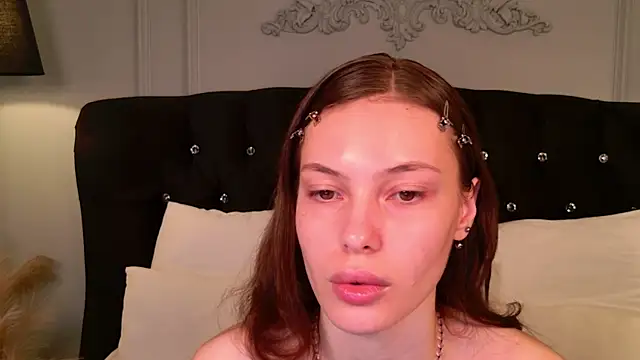 Mili Joy online show from July 9, 6:34 pm