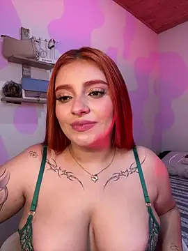 Emma Q1 online show from May 26, 11:23 pm