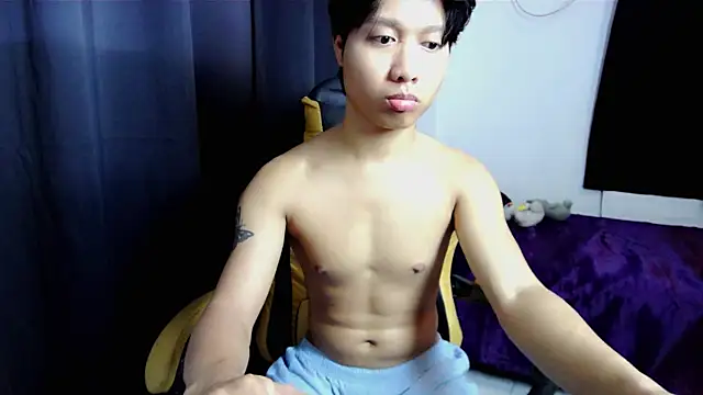 Snapshot of caspian_cum chatting on July 14, 6:57 pm caspian cum online show from July 14, 6:57 pm