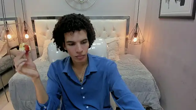 felix haze online show from May 20, 5:30 pm