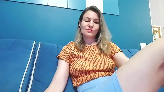 Margarett online show from May 13, 4:48 pm