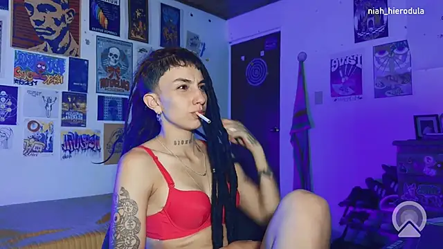 niah 11 online show from June 26, 11:53 pm