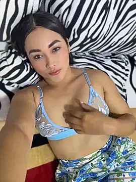 Snapshot of Tatiana123_ chatting on July 4, 8:15 pm Tatiana123 online show from July 4, 8:15 pm