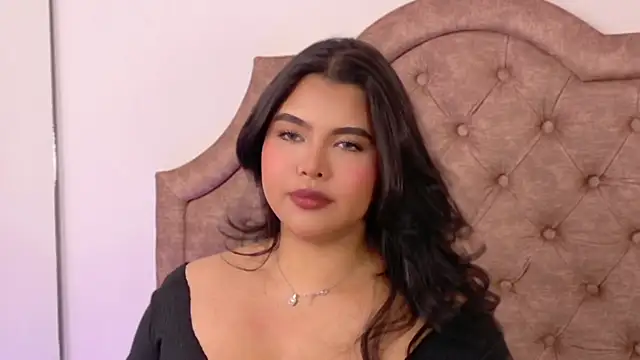 SophiaCollinss online show from May 23, 8:57 pm