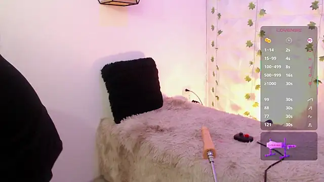 Nicolle silva online show from May 23, 2:28 am