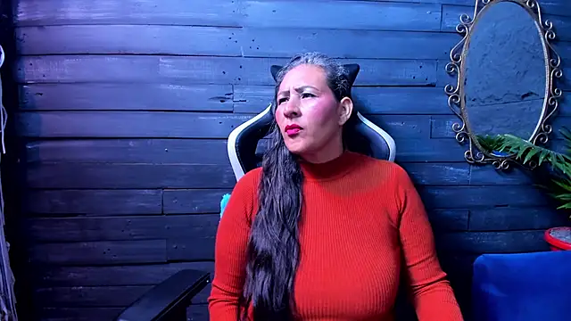 Victoria kyler online show from June 4, 10:32 am