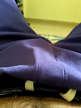 1Horny Boy1 online show from May 17, 4:43 am