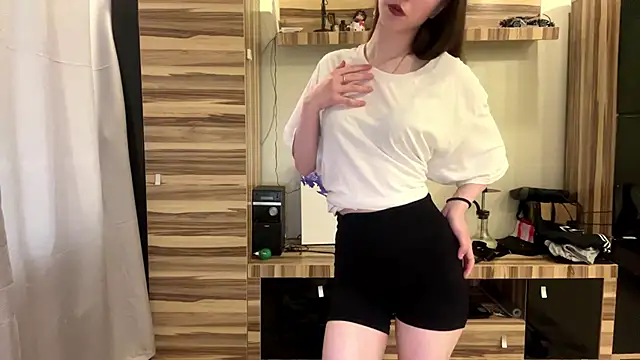 BonitaBright online show from May 20, 6:41 am