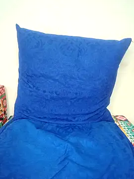 Half-Girlfriend online show from June 2, 8:44 pm
