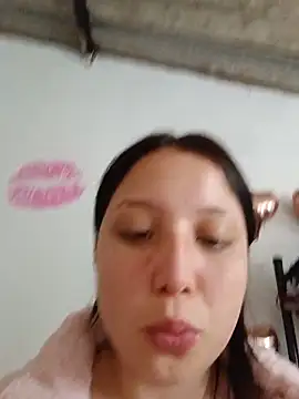 mileidy0106 online show from June 8, 3:23 pm
