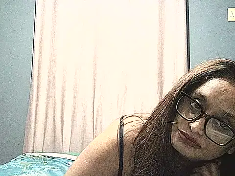 Snapshot of BlackDareDevil chatting on June 6, 6:34 pm BlackDareDevil online show from June 6, 6:34 pm