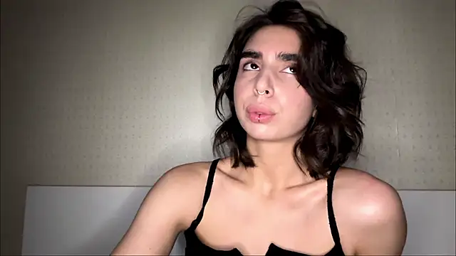 JessiaRuezga online show from July 2, 12:33 pm