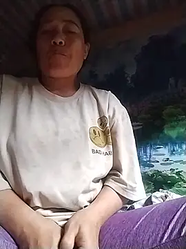 Caily-ly online show from June 6, 3:22 am