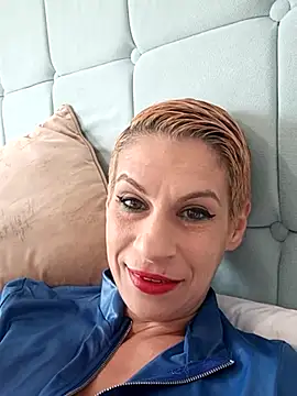 KittyDesiree online show from July 9, 4:22 pm