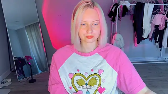 angelllisss online show from May 31, 10:11 am