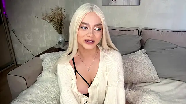 RussianGirlXX online show from May 23, 3:05 pm