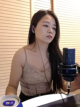 yueyue 99 online show from May 23, 3:49 pm