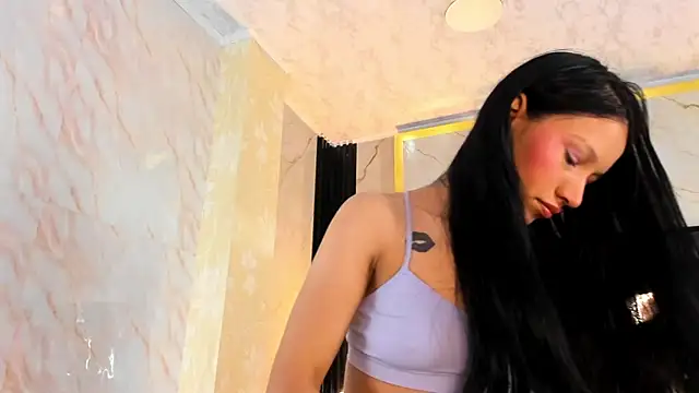 SophiieCalloway1 online show from May 21, 2:24 pm
