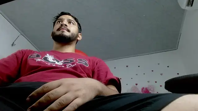 Enzo fox online show from May 17, 6:37 pm