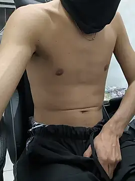 LuanAlvess online show from May 17, 5:27 am