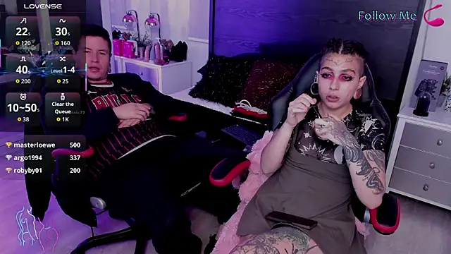inkedsinners  online show from June 14, 2:41 pm