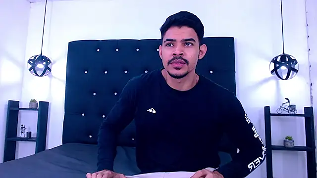Dannesh  online show from May 21, 3:13 am