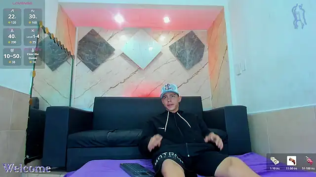 mattiiuss  online show from May 24, 3:44 am